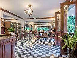 Chateau d'Angkor La Residence