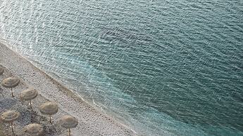Porto Kea Suites