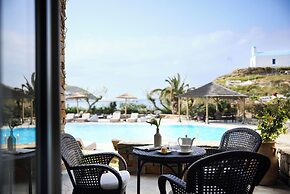 Porto Kea Suites