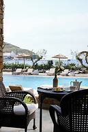 Porto Kea Suites