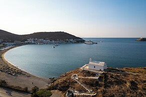 Porto Kea Suites
