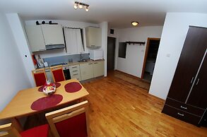 Blue Horizon Apartments