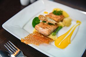 Serene Boutique Hotel & Spa