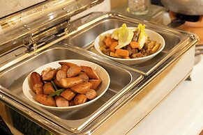 White Lotus Hotel Saigon