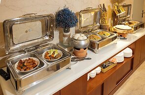 White Lotus Hotel Saigon