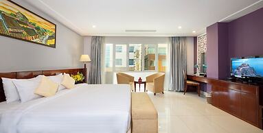 White Lotus Hotel Saigon