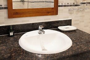 White Lotus Hotel Saigon