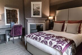 Abbey House Hotel