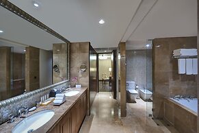 Crowne Plaza Duqm by IHG