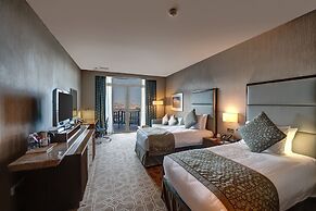 Crowne Plaza Duqm by IHG