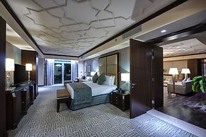 Crowne Plaza Duqm by IHG