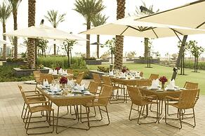 Crowne Plaza Duqm by IHG