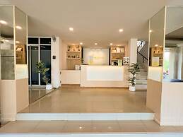 Inspire House Hotel