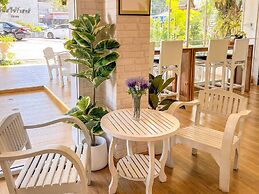 Inspire House Hotel