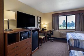 AmericInn by Wyndham Two Harbors Near Lake Superior