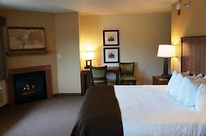 AmericInn by Wyndham Two Harbors Near Lake Superior