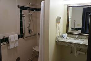 AmericInn by Wyndham Two Harbors Near Lake Superior