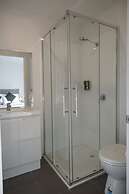 Tullah Lakeside Lodge