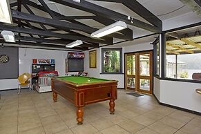 Tullah Lakeside Lodge