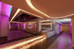 Bellagio Beach Resort