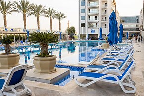 Bellagio Beach Resort