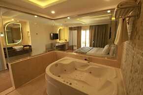 Bellagio Beach Resort