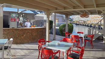 Bellagio Beach Resort