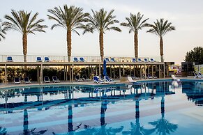 Bellagio Beach Resort