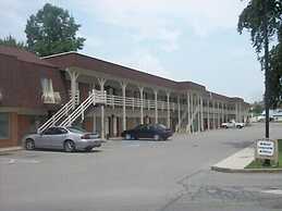 Budget Host Westgate Inn