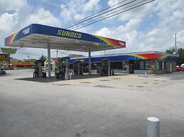 Budget Host Westgate Inn