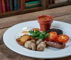 The Farmhouse at Fincham