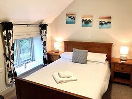 The Farmhouse at Fincham