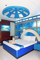 Hotel DreamWorld Araneta Cubao
