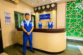 Hotel DreamWorld Araneta Cubao