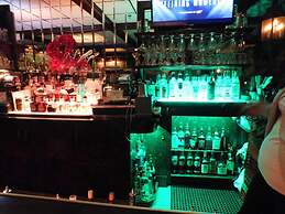 West Gate Inn Nyack