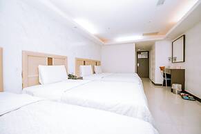 Guide Hotel Taoyuan Fuxing