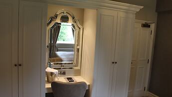 Manor House Hotel