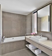 Courtyard by Marriott Bhopal