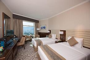 Oceanic Khorfakkan Resort And Spa