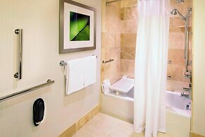 Courtyard by Marriott Cleveland University Circle