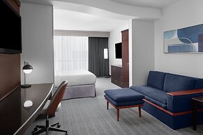 Courtyard by Marriott Cleveland University Circle
