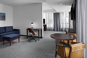 Courtyard by Marriott Cleveland University Circle