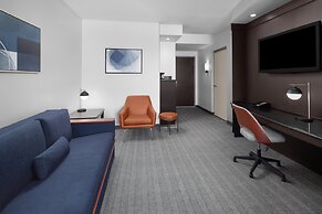 Courtyard by Marriott Cleveland University Circle