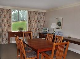 The Inn at Houndslake