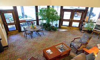 The Inn at Houndslake