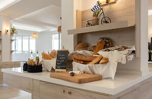 St. Constantin Beach Hotel and Spa