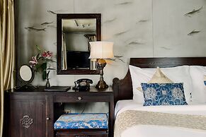 Heritage Line Violet cruise – Ha Long Bay & Lan Ha Bay