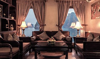 Heritage Line Violet cruise – Ha Long Bay & Lan Ha Bay