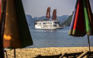 Heritage Line Violet cruise – Ha Long Bay & Lan Ha Bay