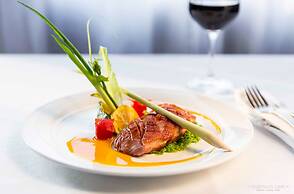 Heritage Line Violet cruise – Ha Long Bay & Lan Ha Bay